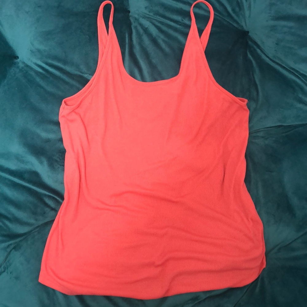Coral tank top!